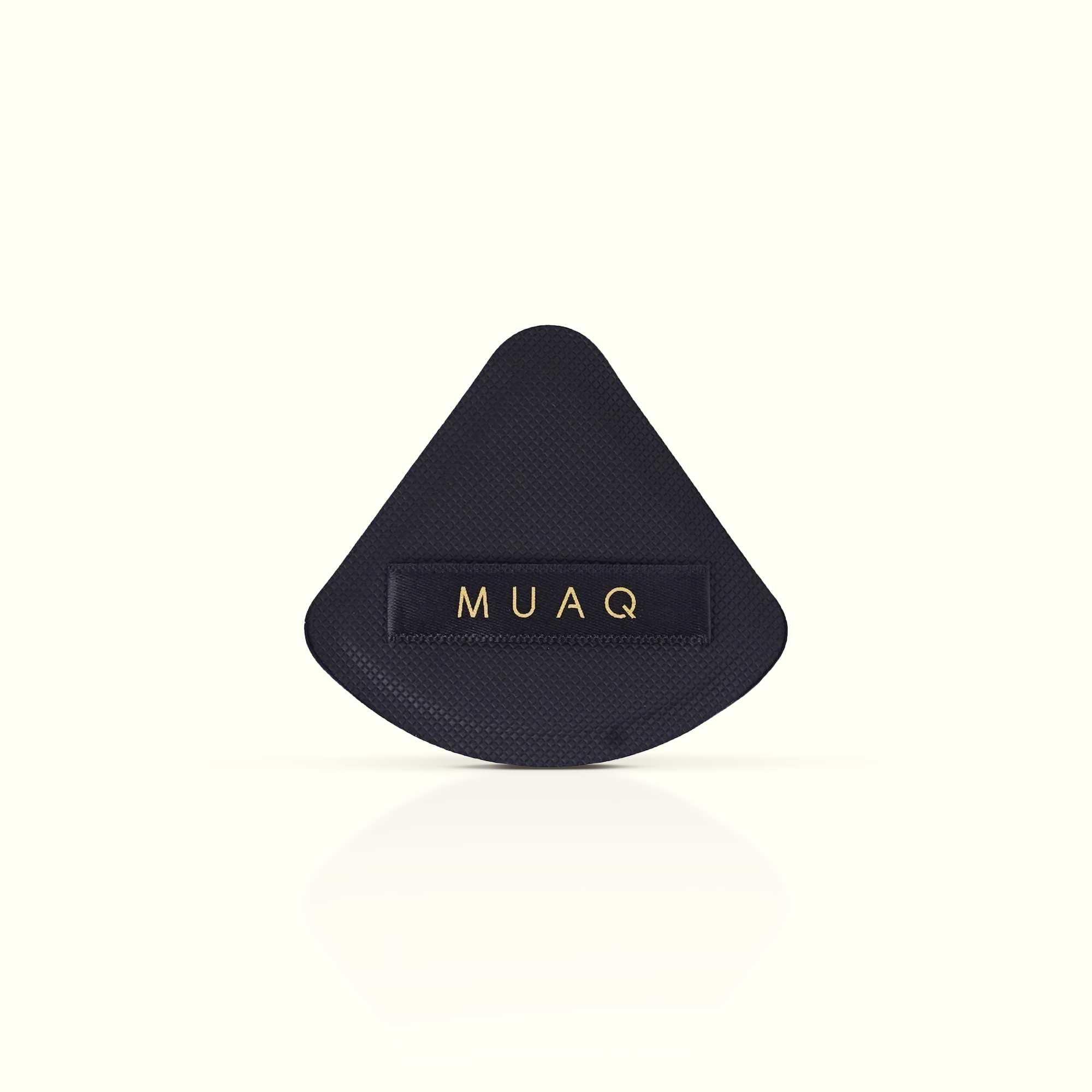 MUAQ Triangle Puff