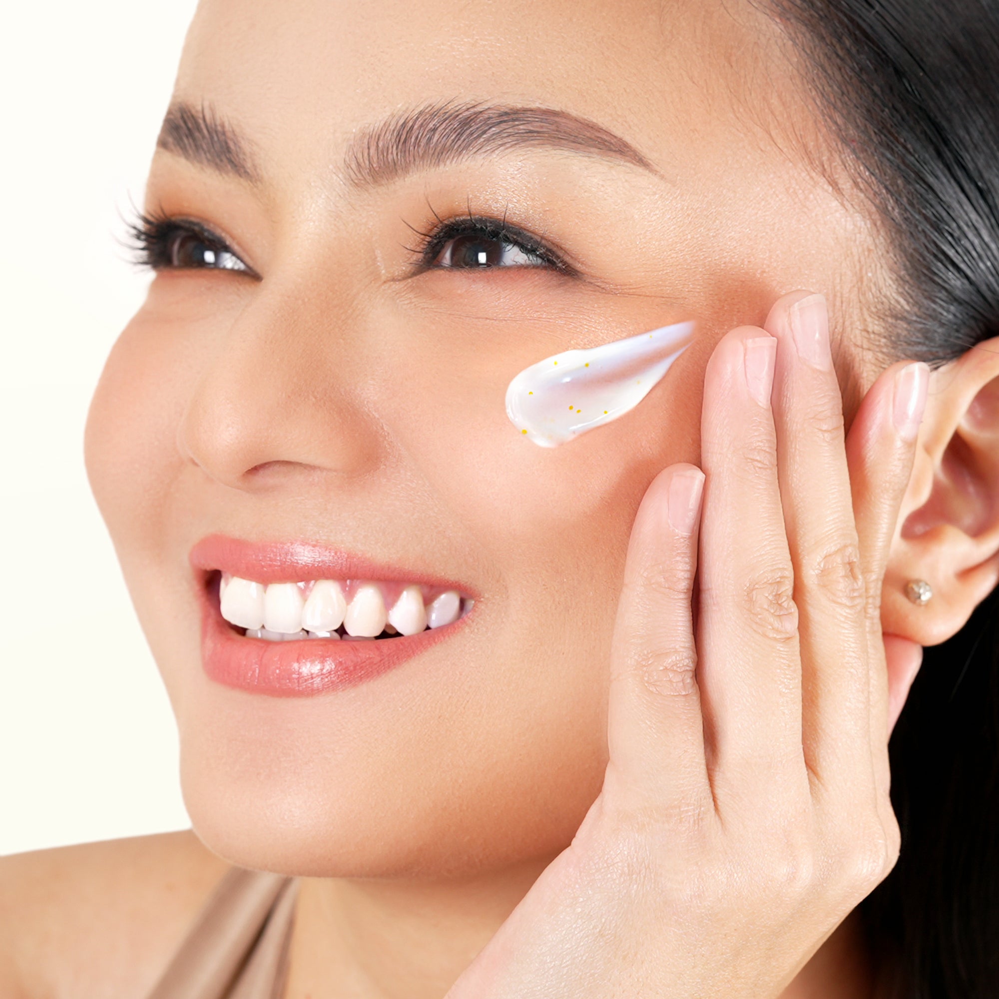 MUAQ Bright & Prep Moisturizer Cream - Happiness