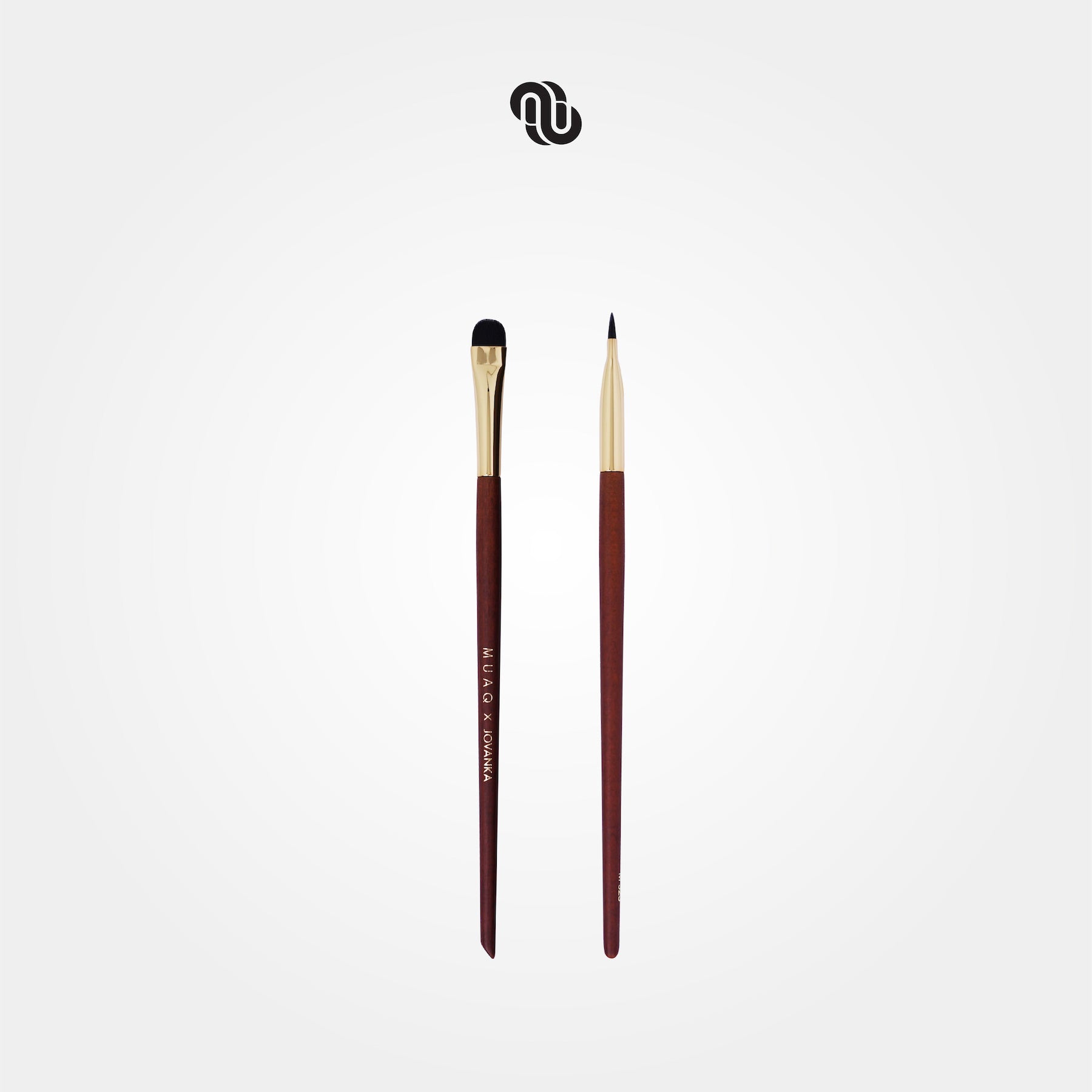 MUAQ X JOVANKA CUT CREASE BRUSH