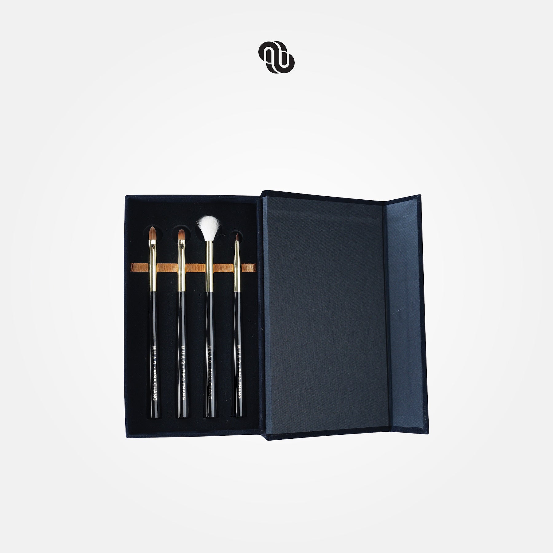MUAQ X BIMA CHANG LIP BRUSH POINT