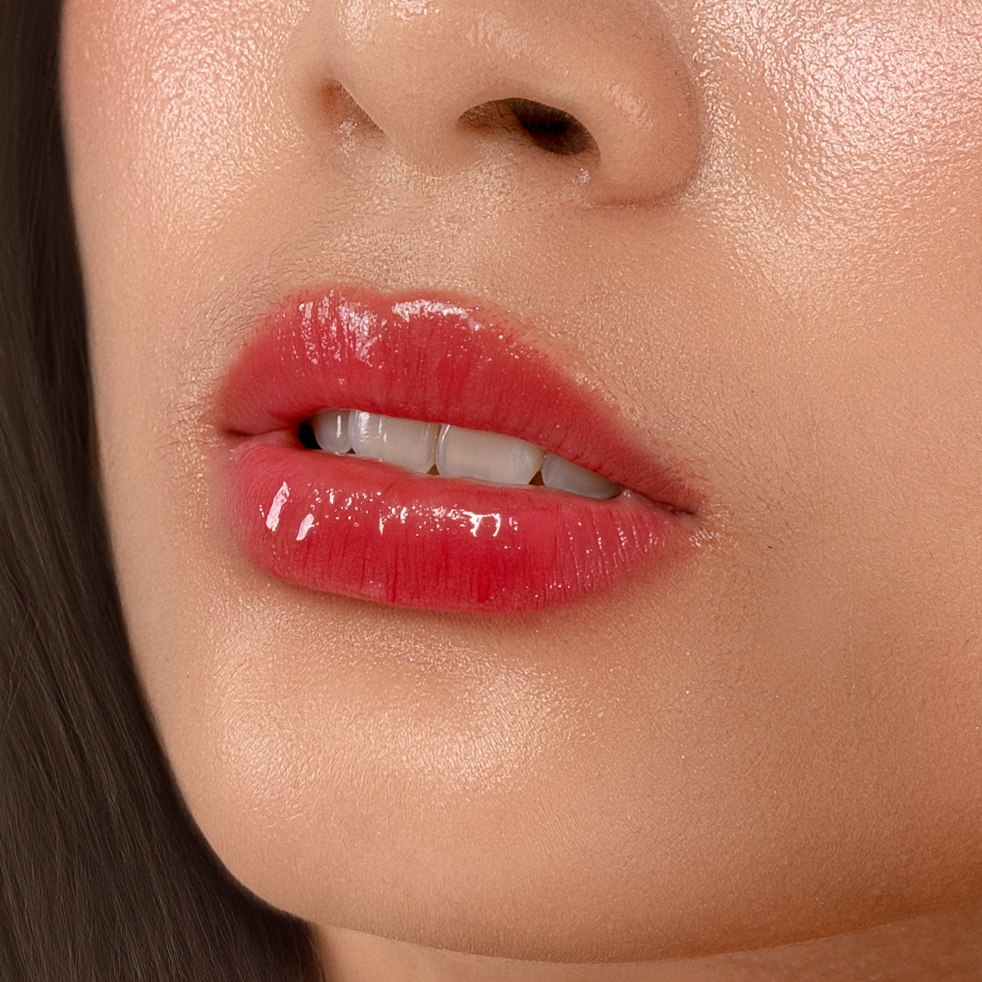 MUAQ Juice Lip Gloss - EMOTION