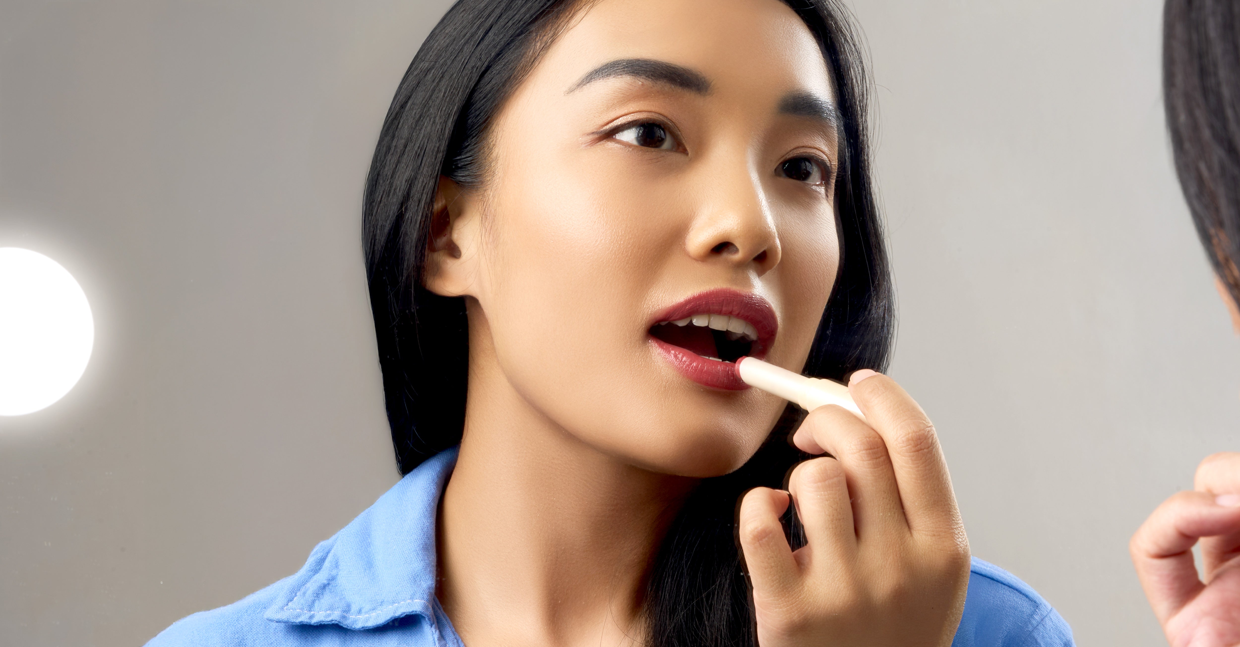 THE BEST TIME TO APPLY LIP BALM FOR HYDRATED & HEALTHY LIPS
