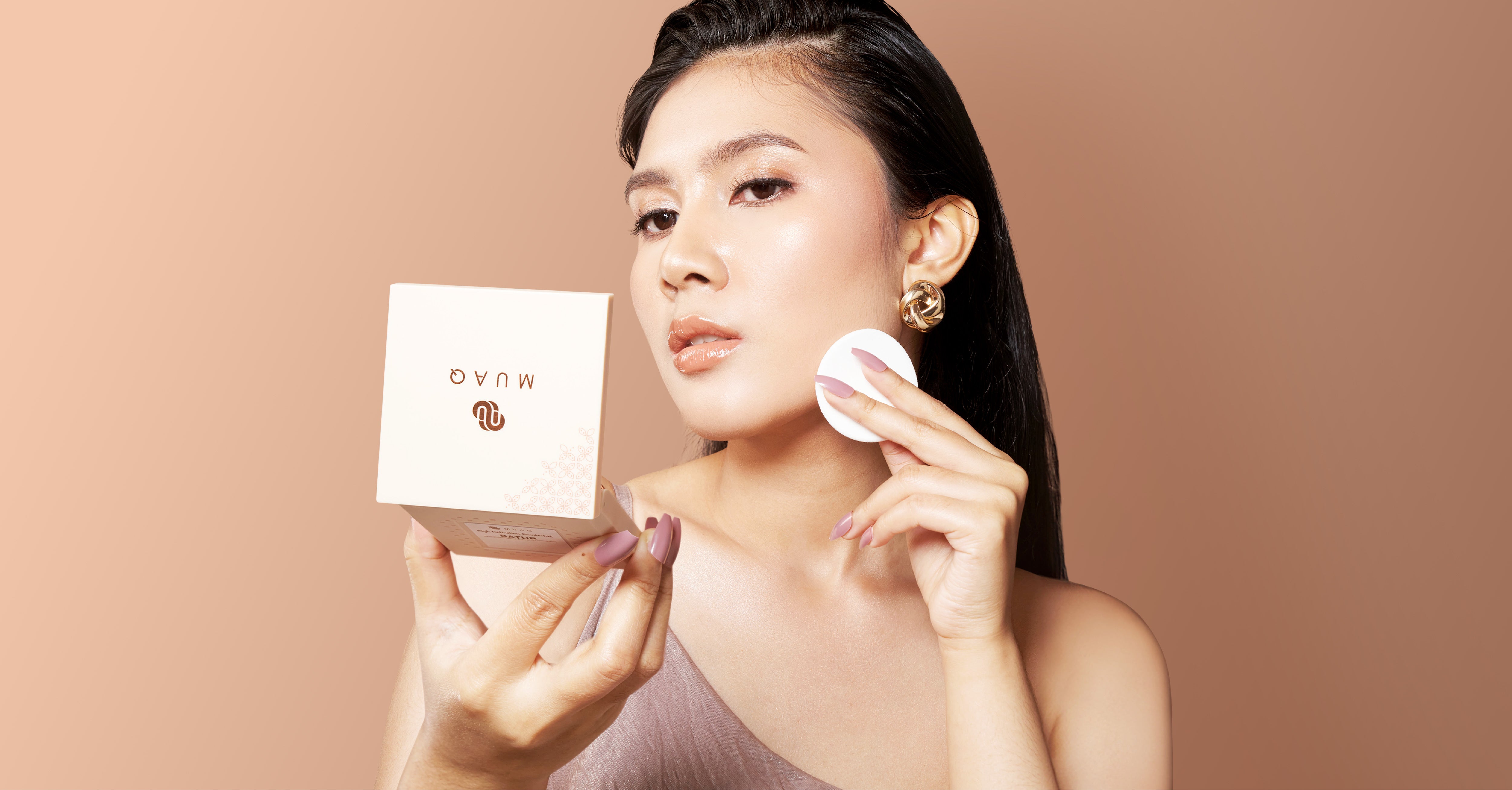BEYOND BEAUTY: HYBRID MAKEUP FOR SELF LOVE AND SKIN HEALTH