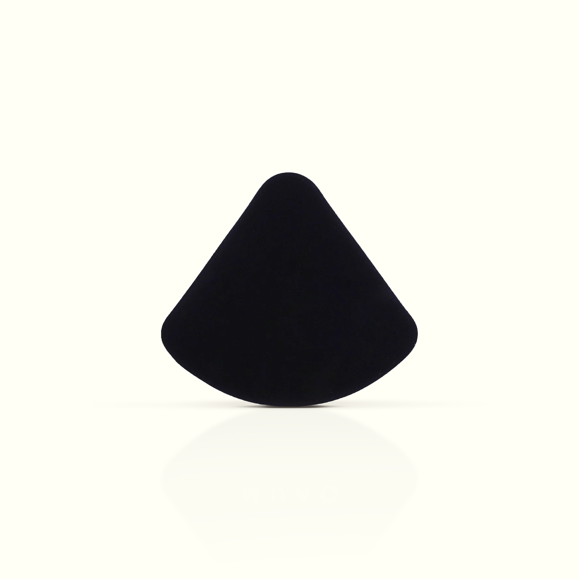MUAQ Triangle Puff