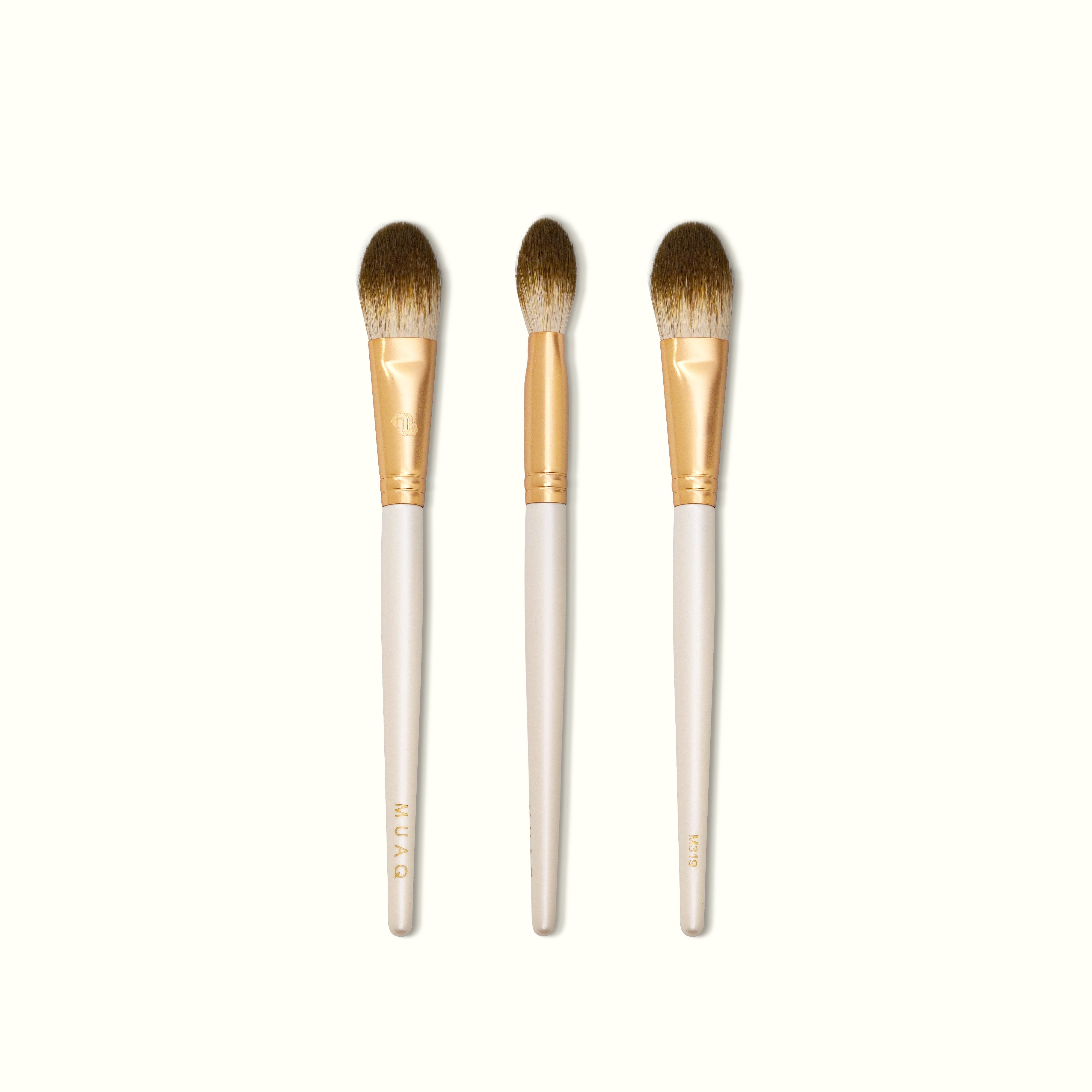 MUAQ Blush Brush (M319)