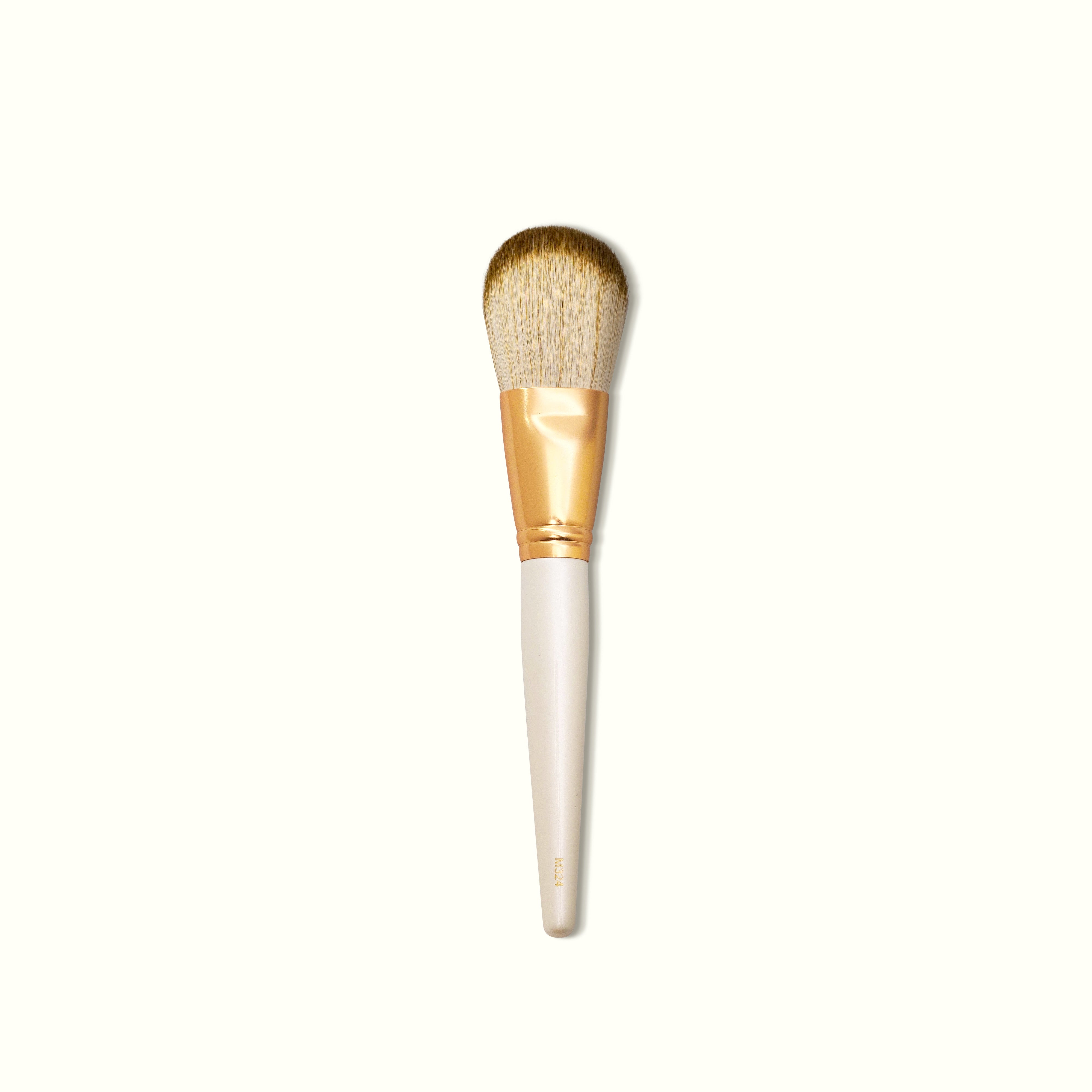 MUAQ Angled Powder Brush (M324)