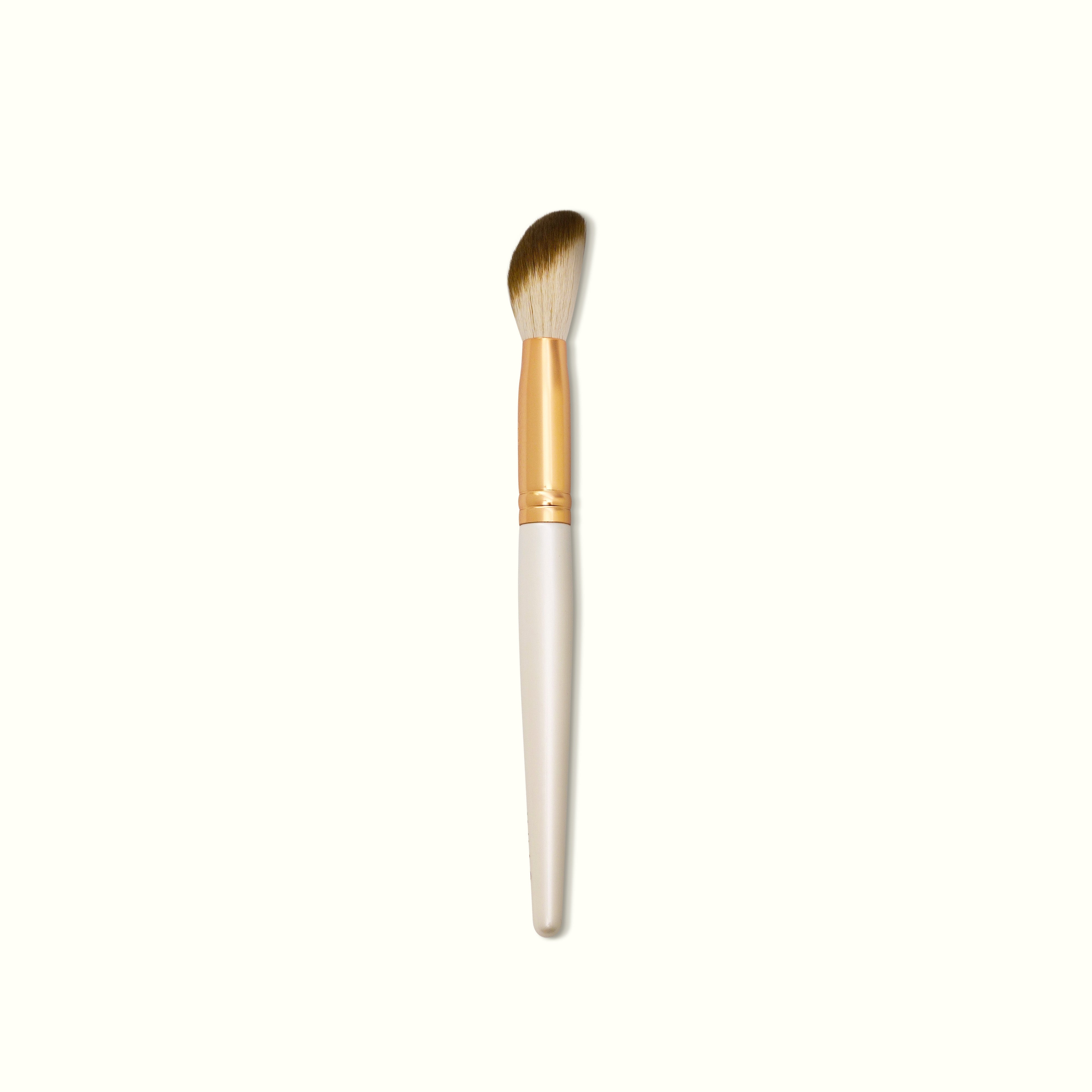 MUAQ Angled Pressed Powder Brush (M329)