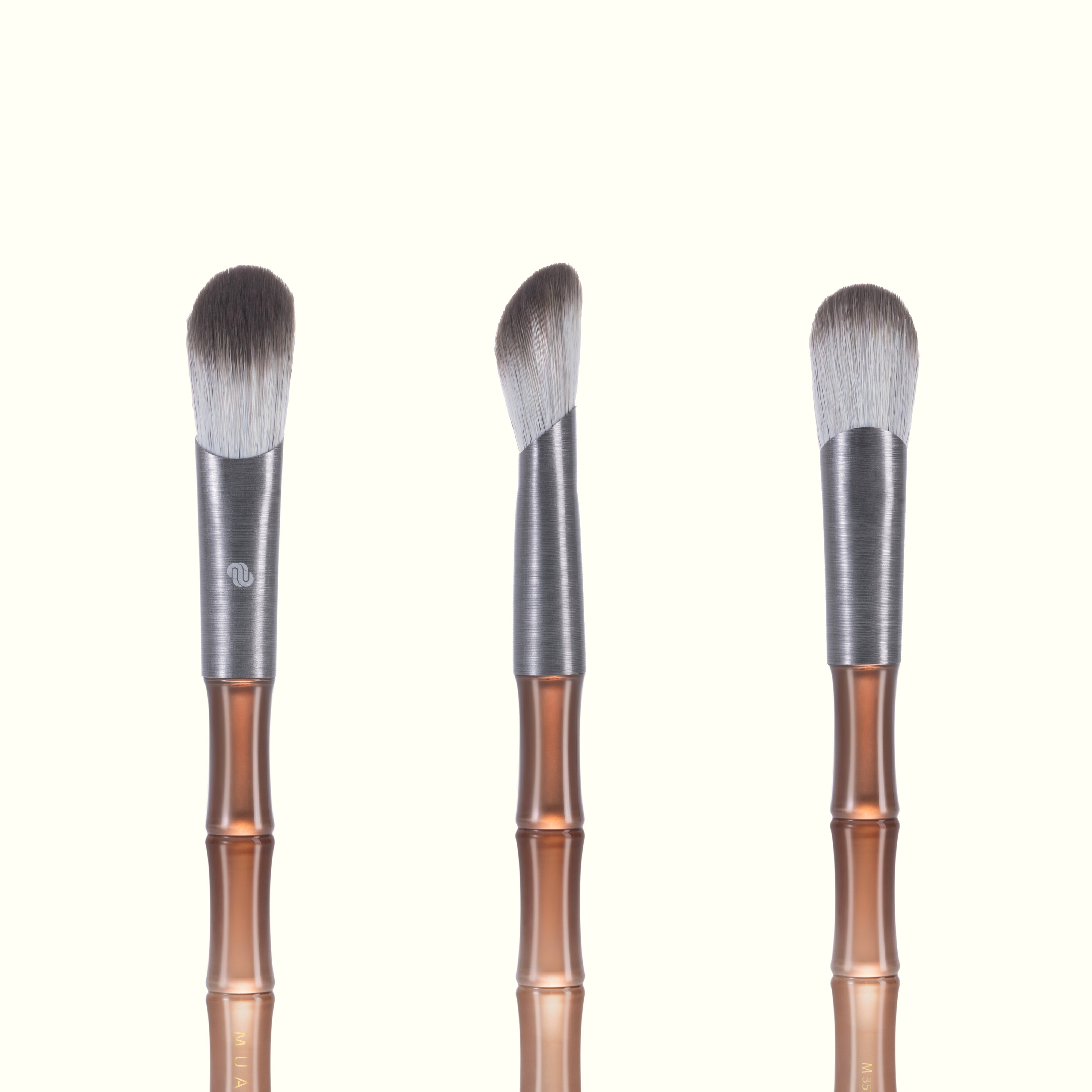 MUAQ X ANYA ABRACADABRUSH - Angled Face Brush (M357)