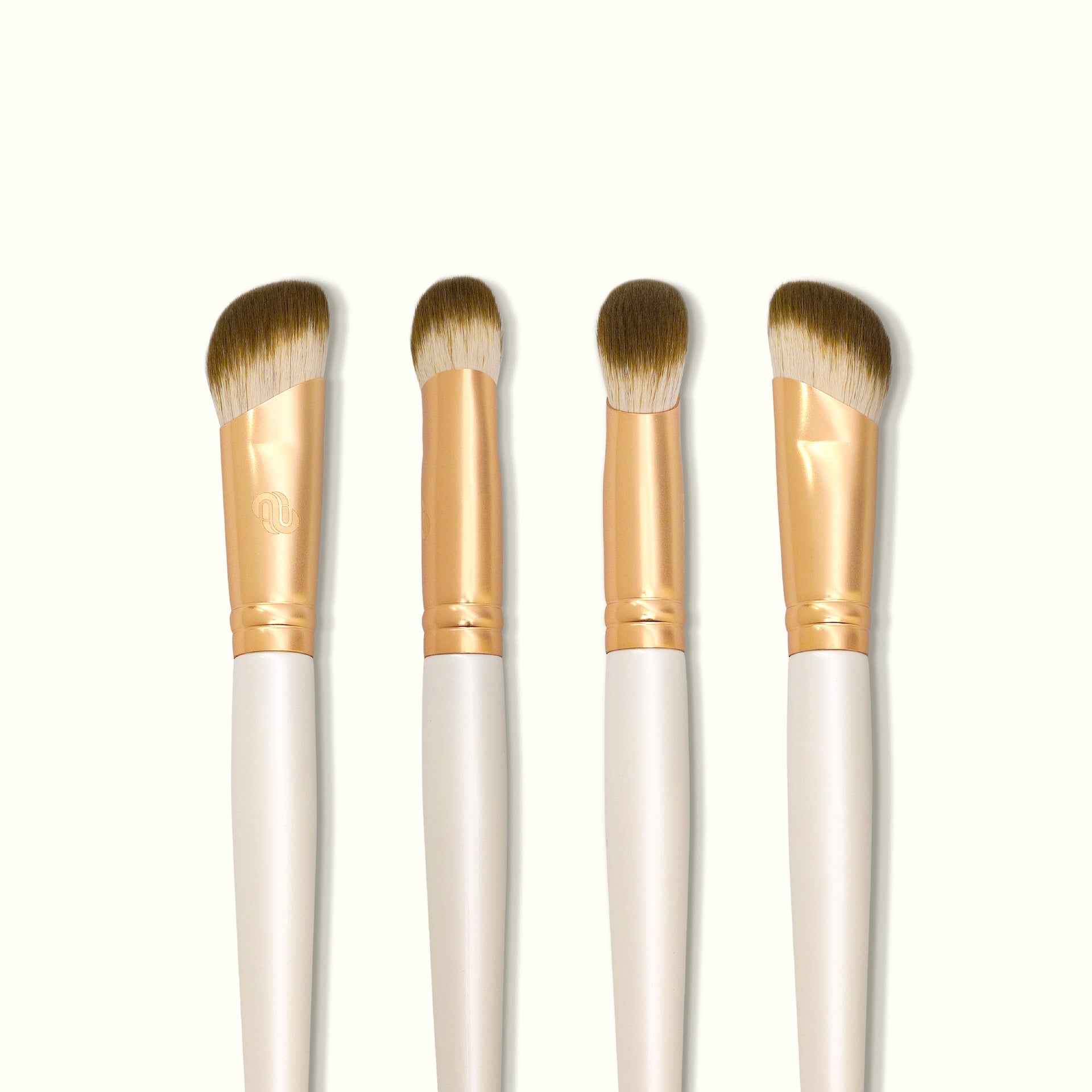 MUAQ Angled Concealer Brush (M321)