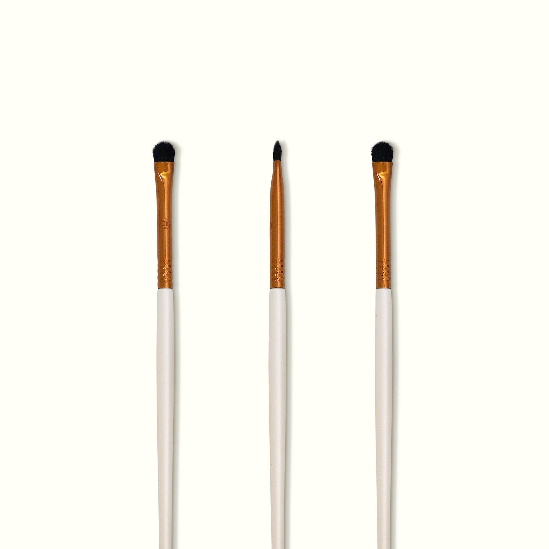 MUAQ Small Flat & Round Brush (M341)