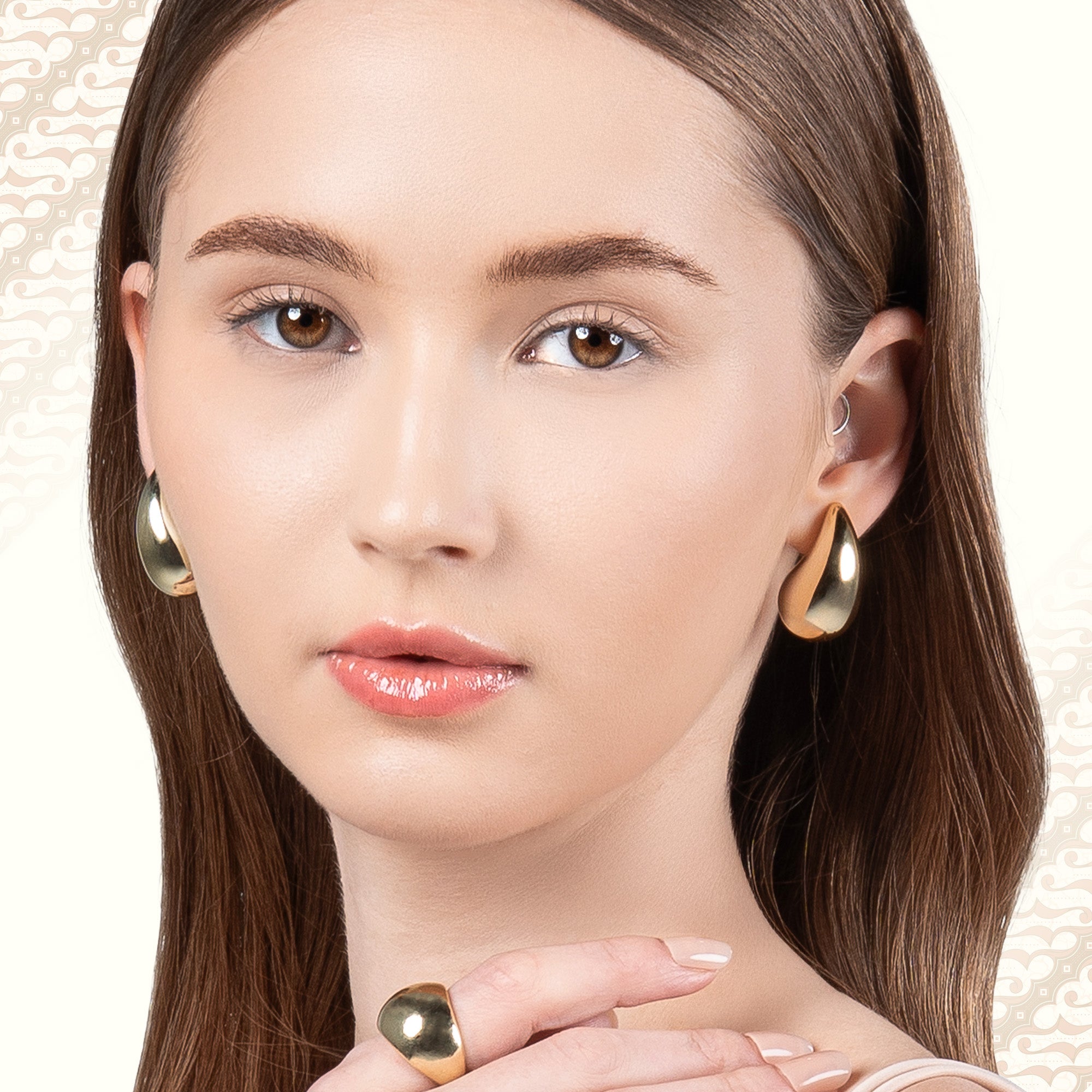 MUAQ High Definition Longwear Foundation - SULAWESI