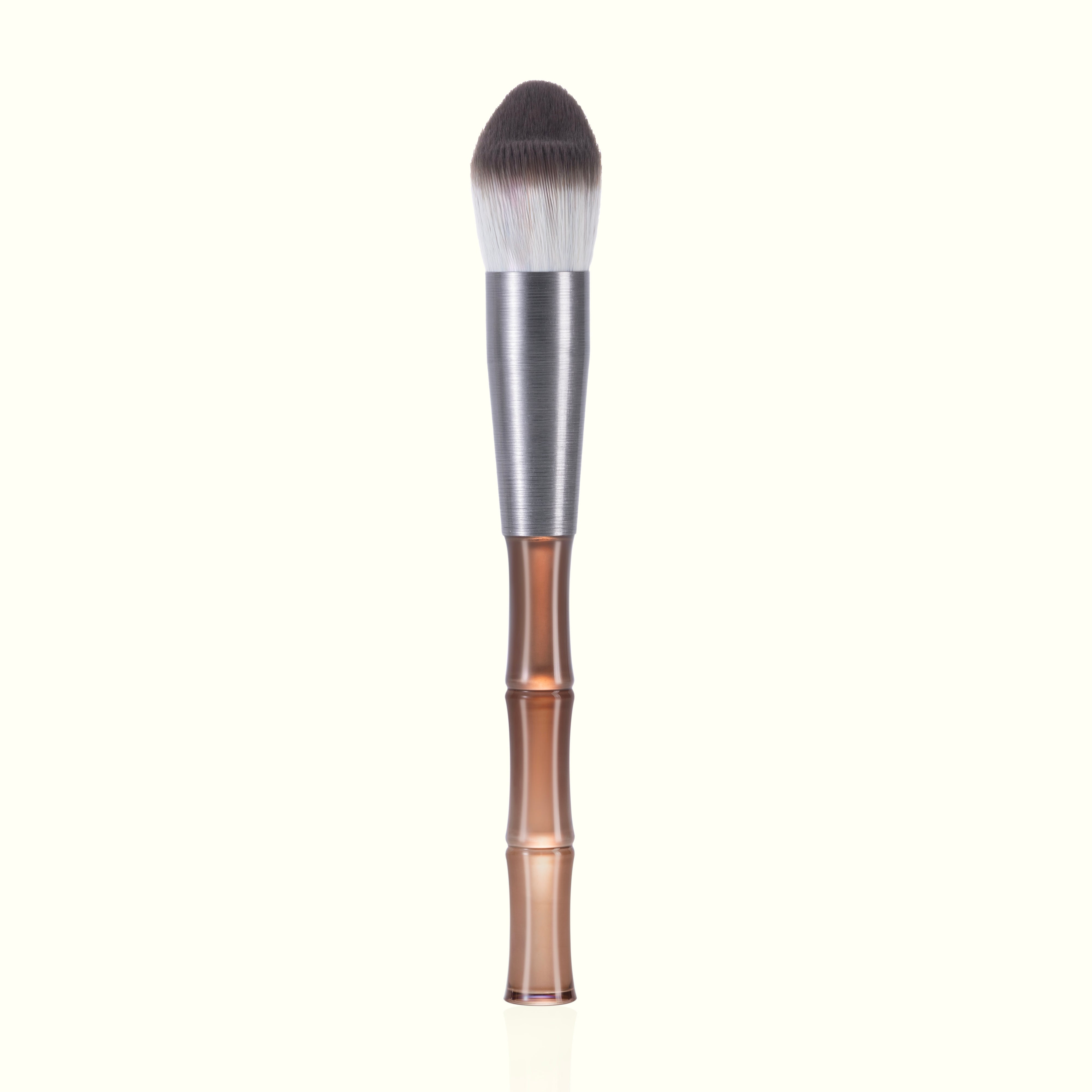 MUAQ X ANYA ABRACADABRUSH - Sculpt Contour Brush (M354)