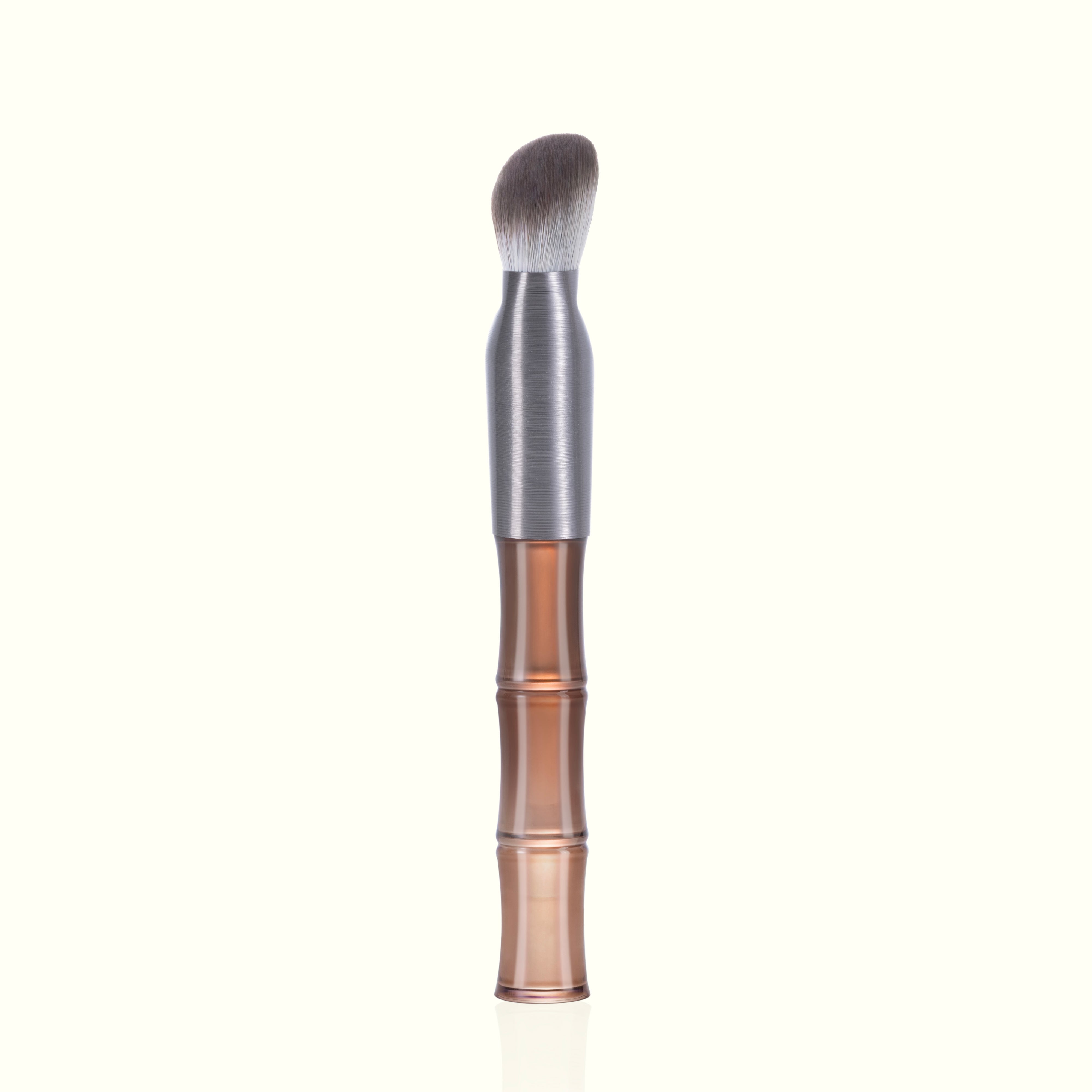 MUAQ X ANYA ABRACADABRUSH - Angled Buffer Brush (M353)