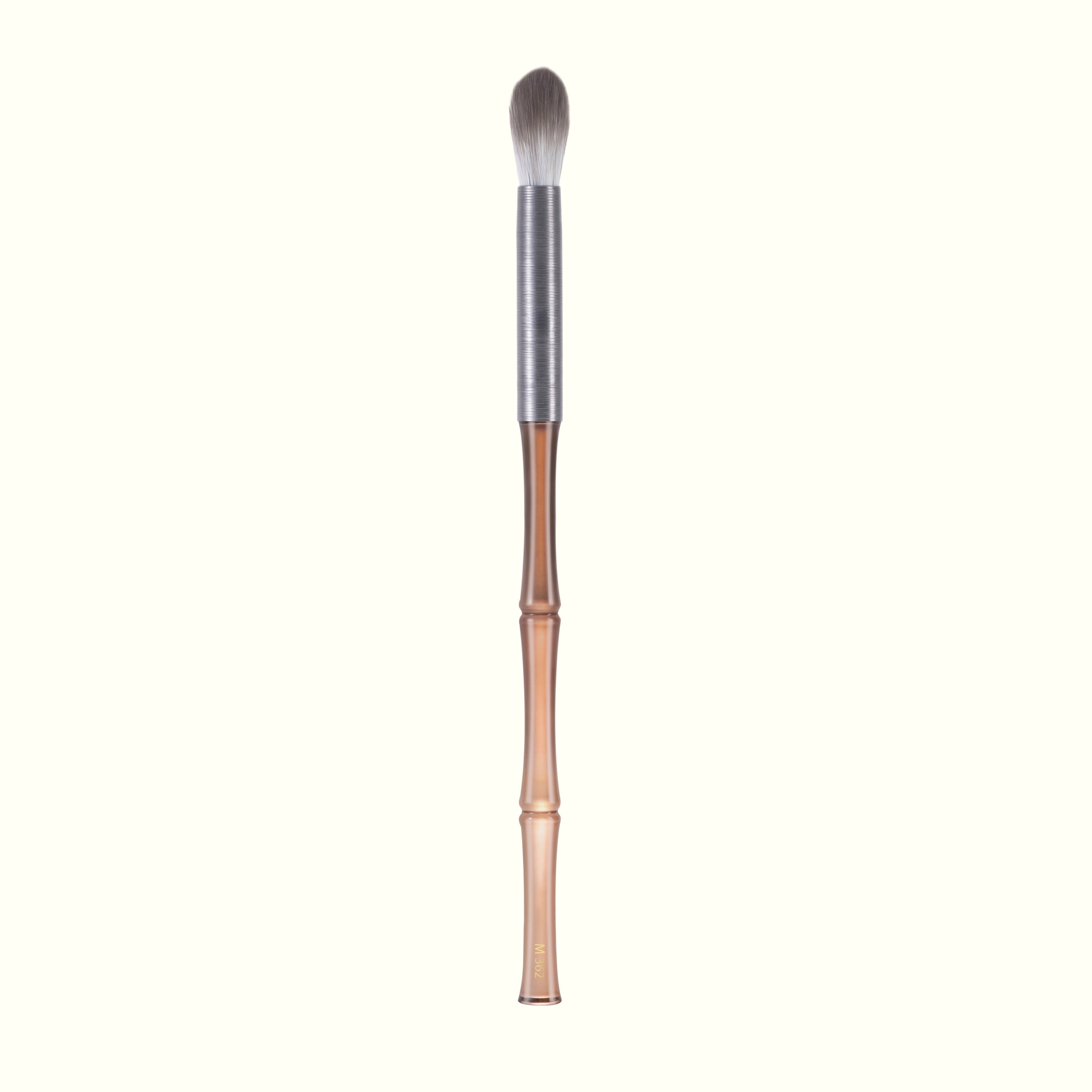 MUAQ X ANYA ABRACADABRUSH - Tapered Blending Brush (M362)